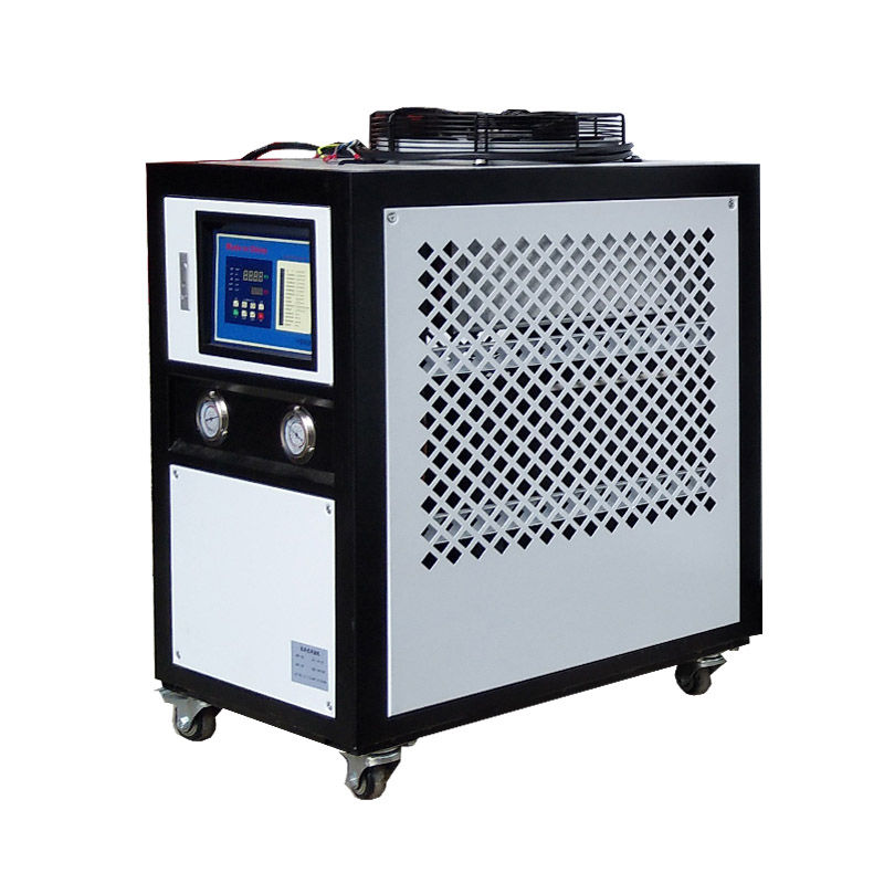 In che modo i refrigeratori raffreddati ad acqua forniscono un supporto di refrigerazione affidabile nei settori industriali, commerciali, di data center e sanitari?